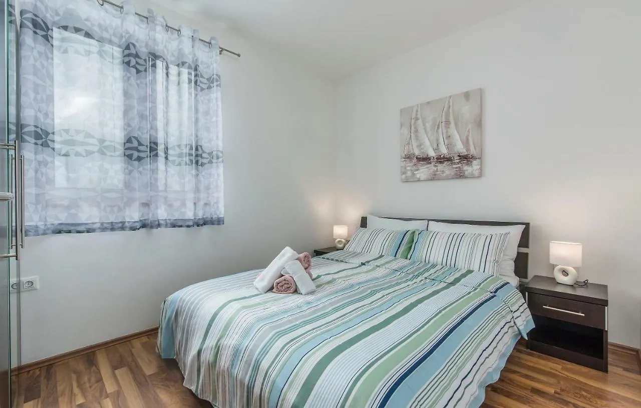 Apartments Kimi Rovinj