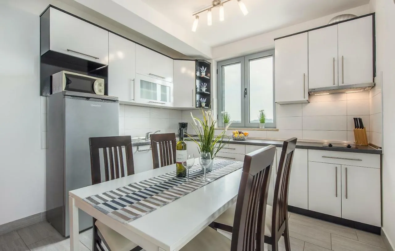 Apartments Kimi Rovinj 0*,  Horvátország