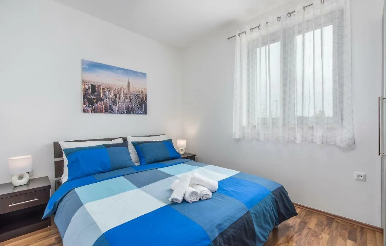 Apartments Kimi Rovinj 0*,  Horvátország